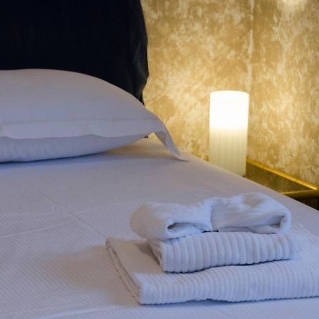 Altido Elegant 1 Bedroom Apt Moments From The Sea 热那亚 外观 照片
